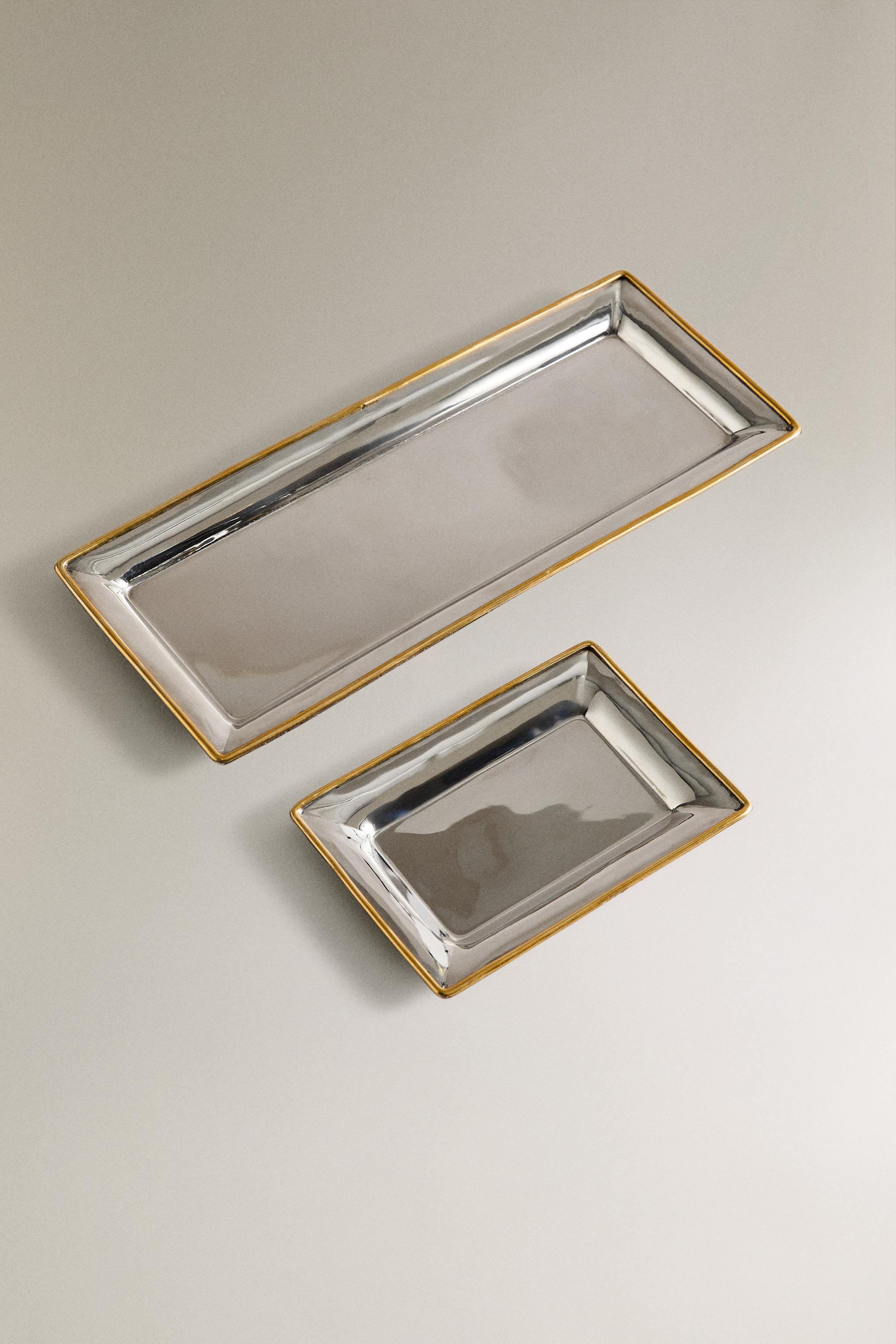 DECORATIVE CHRISTMAS TRAY WITH BORDER